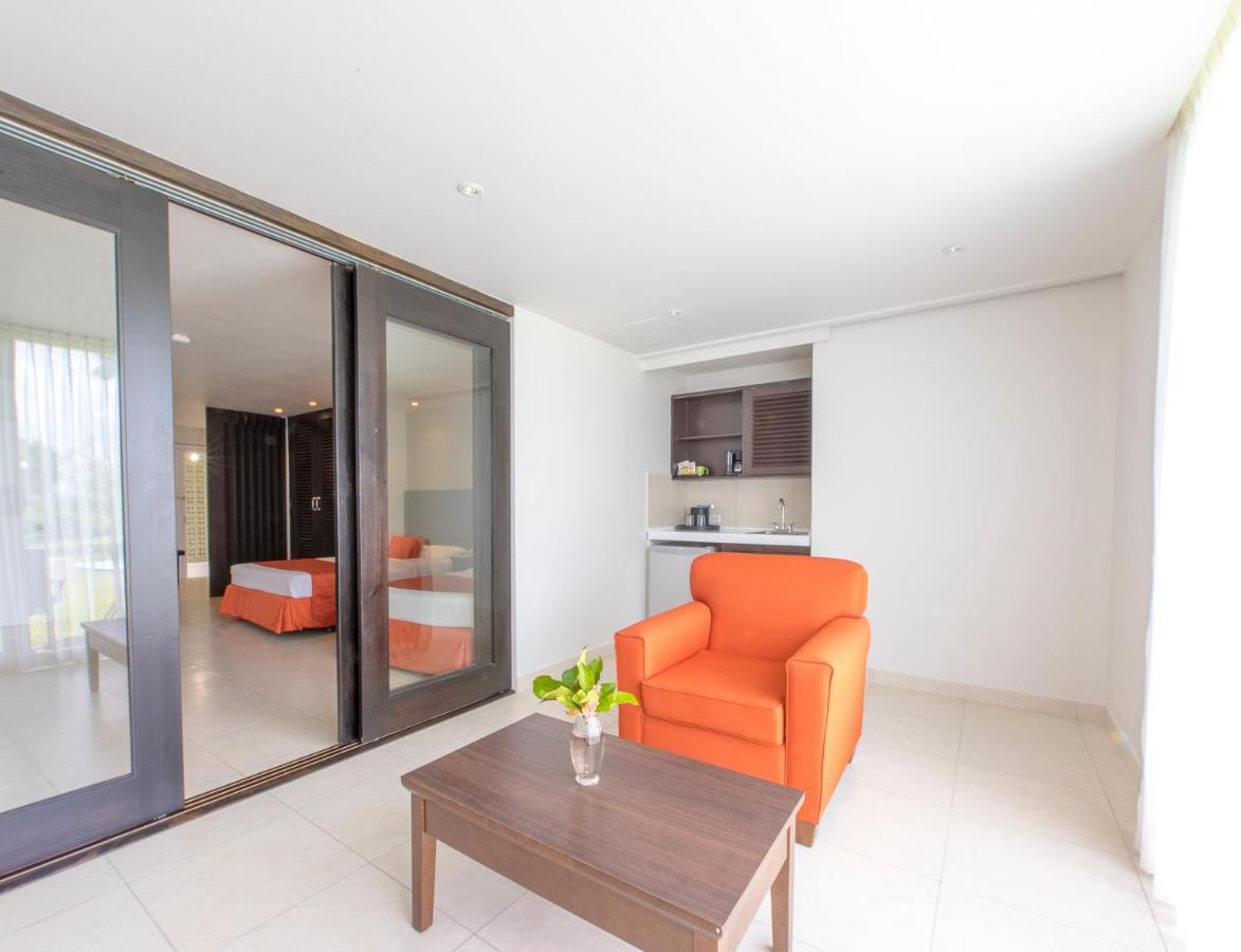 Mount Irvine Bay Resort Black Rock Esterno foto