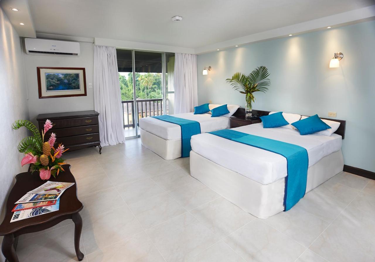 Mount Irvine Bay Resort Black Rock Esterno foto