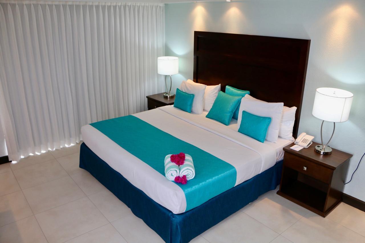 Mount Irvine Bay Resort Black Rock Esterno foto