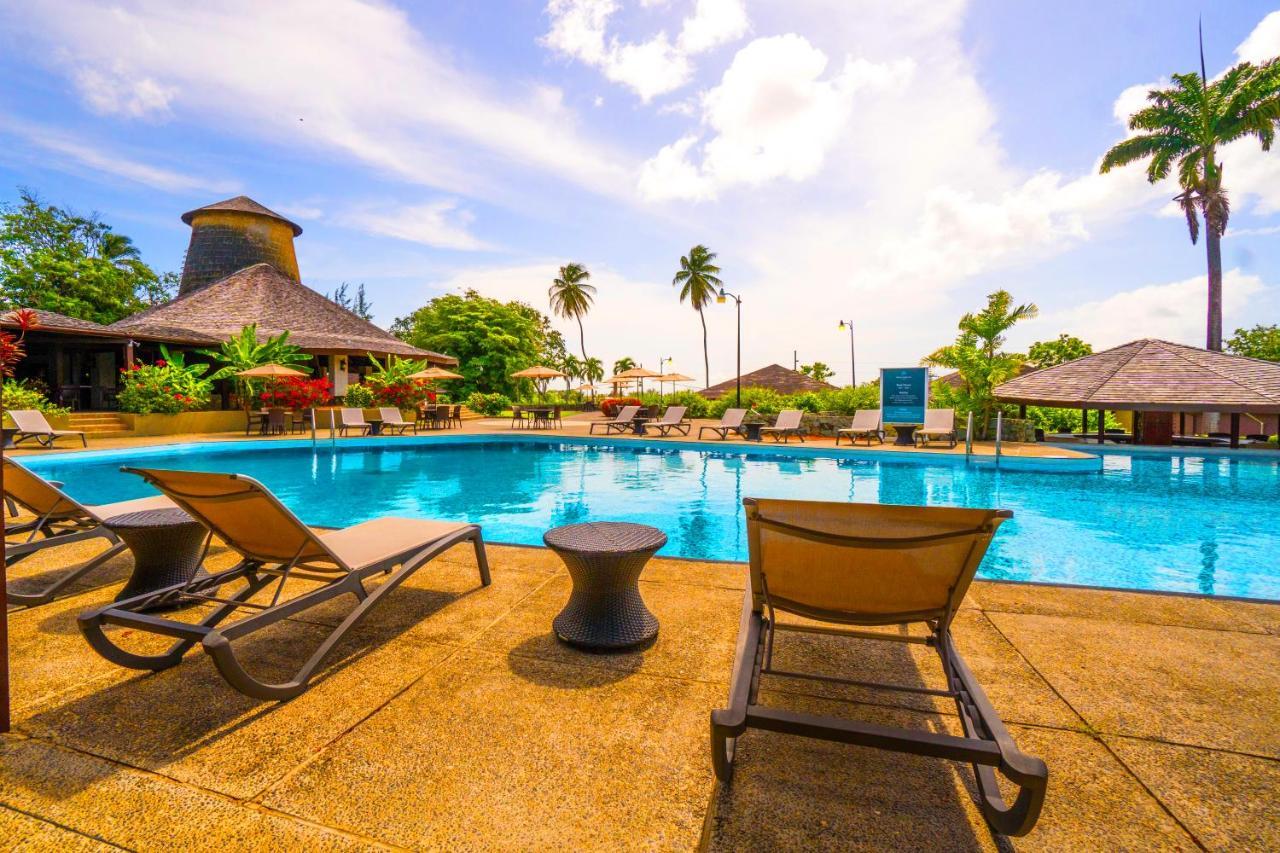 Mount Irvine Bay Resort Black Rock Esterno foto